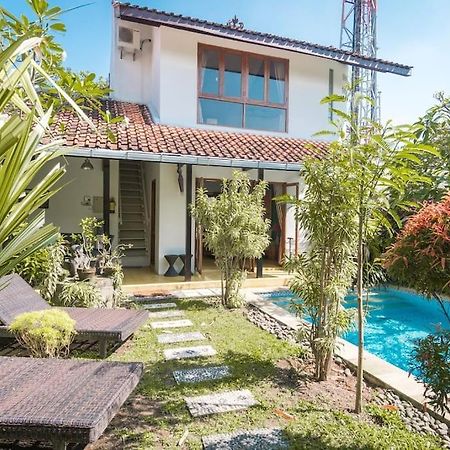 Villa Bougenville Yogyakarta Esterno foto