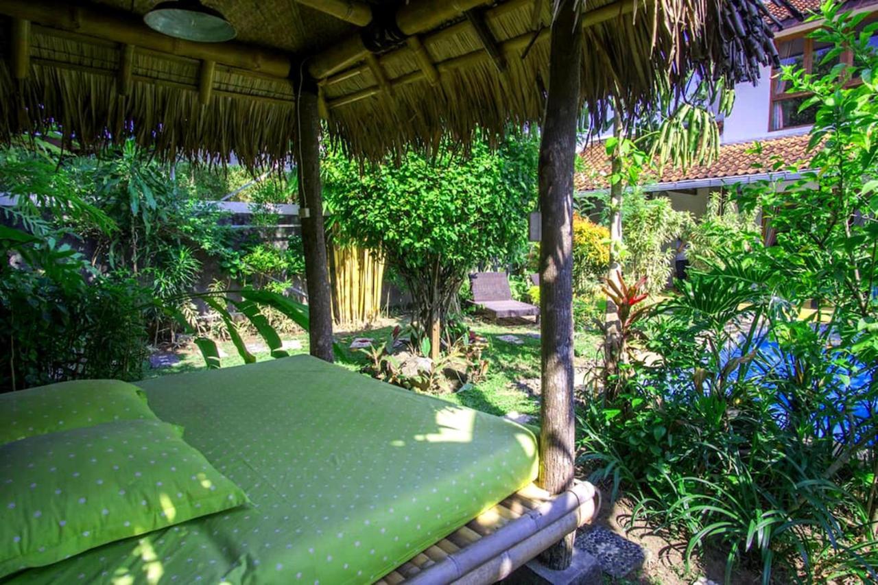Villa Bougenville Yogyakarta Esterno foto