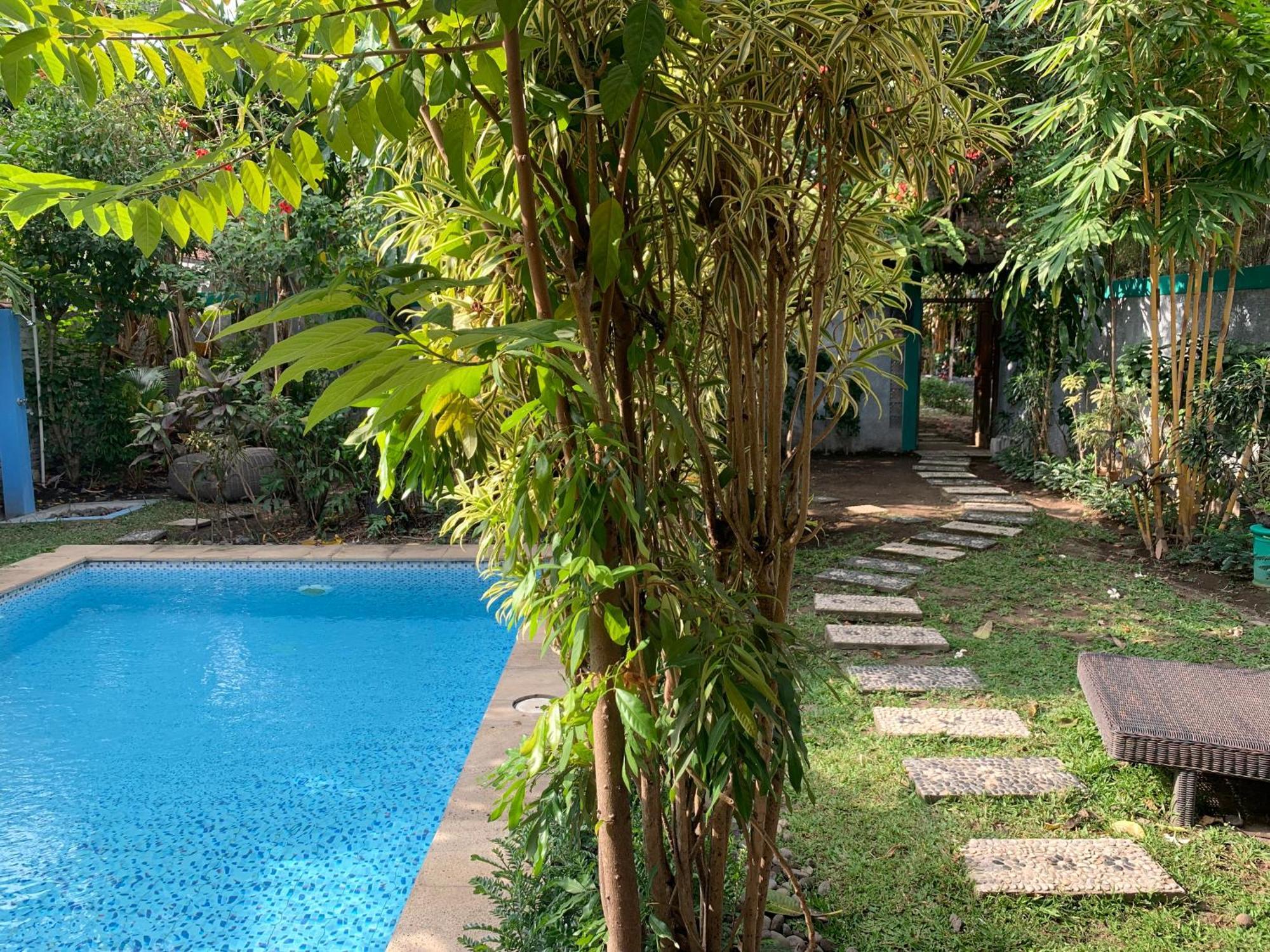 Villa Bougenville Yogyakarta Esterno foto