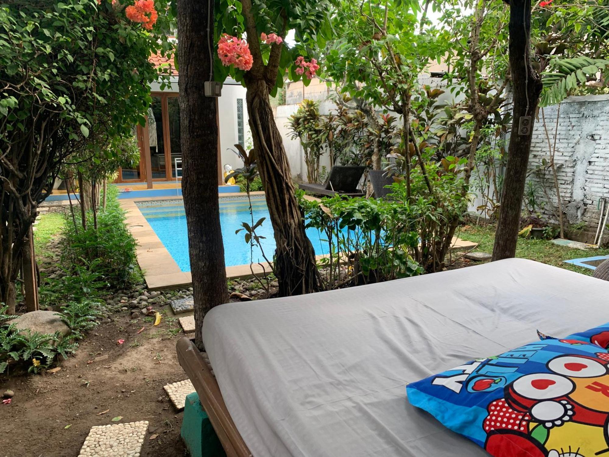 Villa Bougenville Yogyakarta Esterno foto