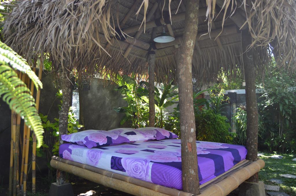 Villa Bougenville Yogyakarta Esterno foto